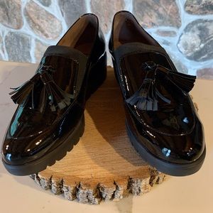 Women's tasseled premium leather shoes. Made in Spain. Size 40.